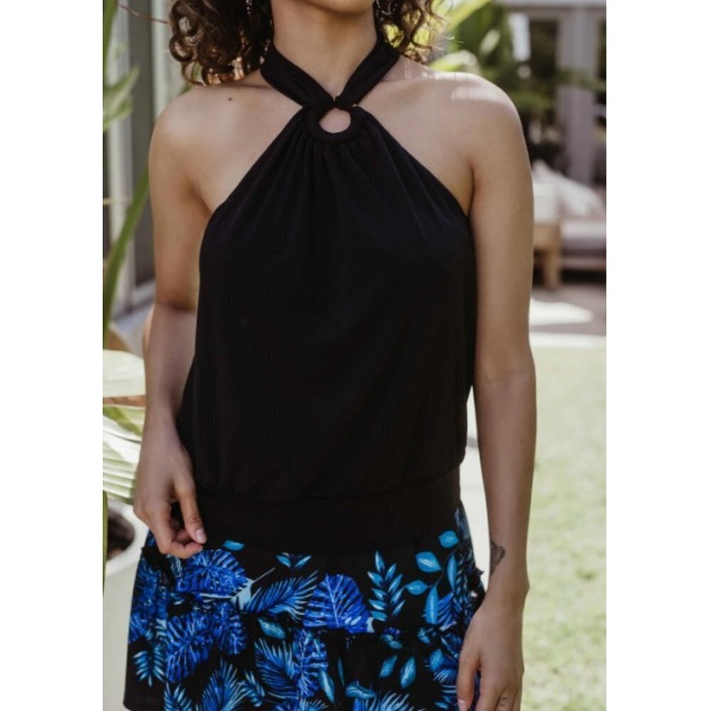 Veronica M Women's Black Stretch Ring Halter Top - L